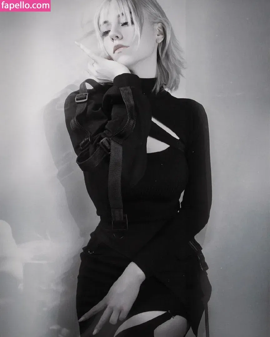 Dolchstosss Onlyfans Photo Gallery 