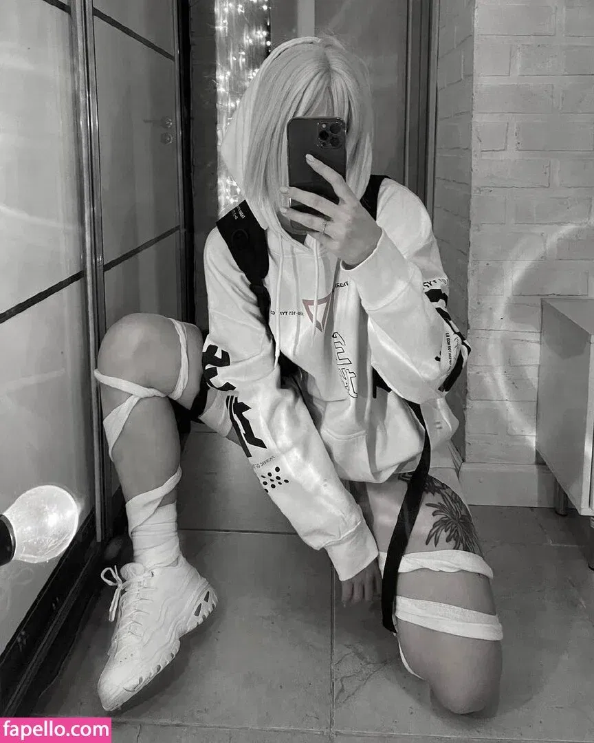 Dolchstosss Onlyfans Photo Gallery 