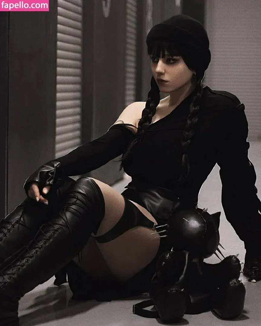 Dolchstosss Onlyfans Photo Gallery 