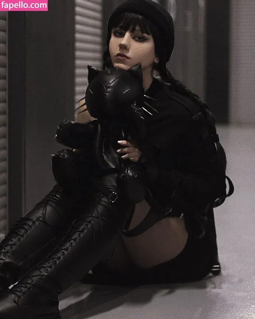 Dolchstosss Onlyfans Photo Gallery 