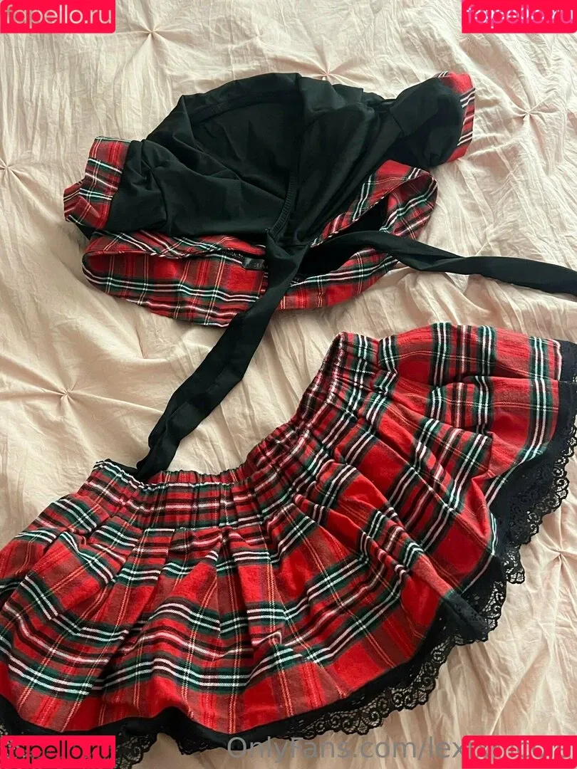 lexixnicole Onlyfans Photo Gallery 