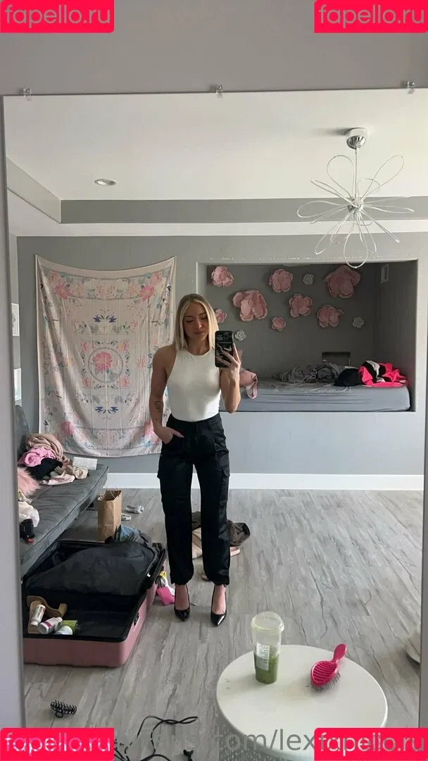 lexixnicole Onlyfans Photo Gallery 