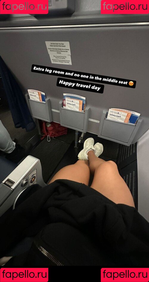 lexixnicole Onlyfans Photo Gallery 