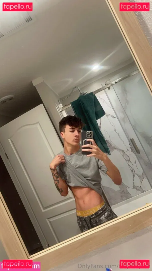 its.just.jake Onlyfans Photo Gallery 