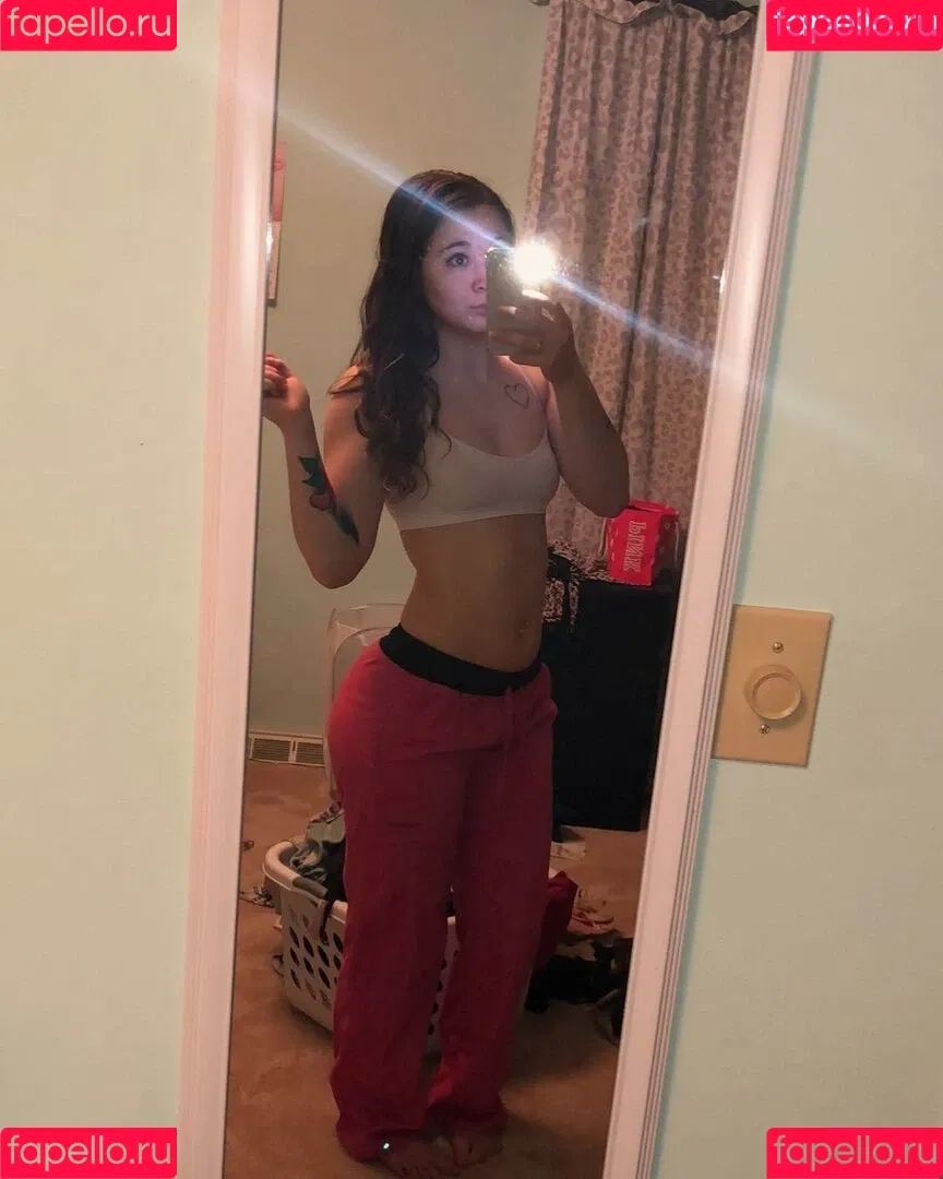 Kayla Wire Onlyfans Photo Gallery 
