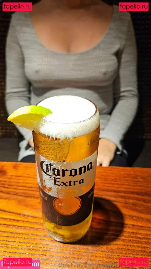 scarlett_johnson24 Onlyfans Photo Gallery 