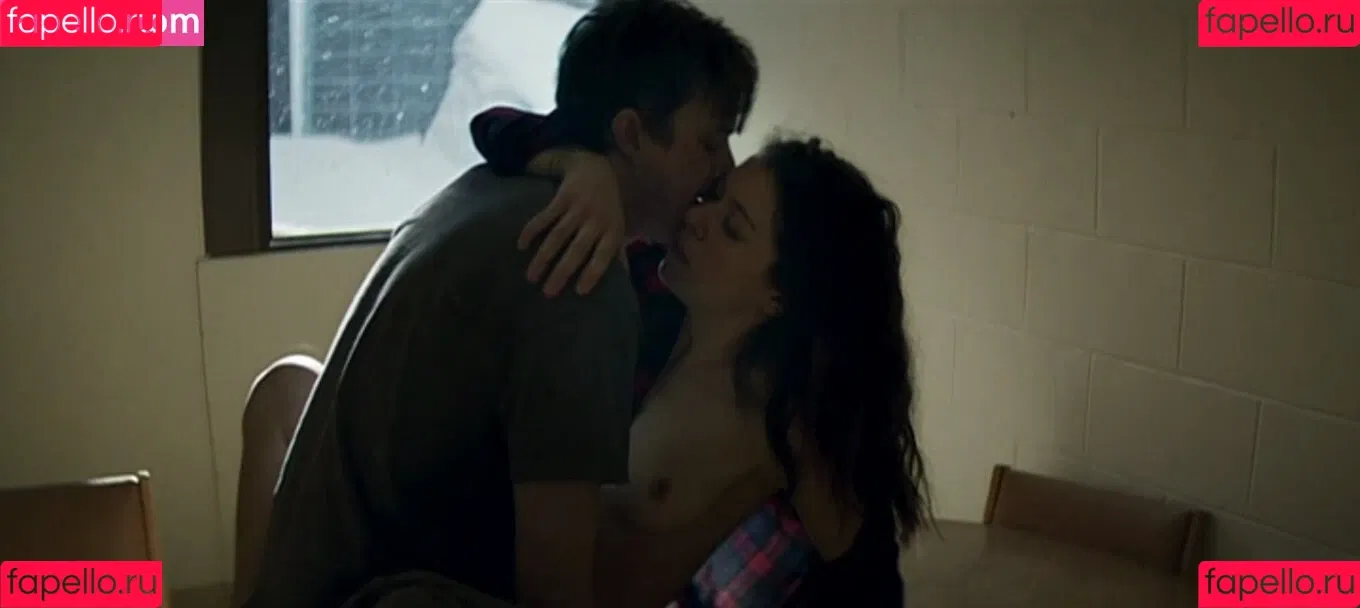 Tatiana Maslany Onlyfans Photo Gallery 