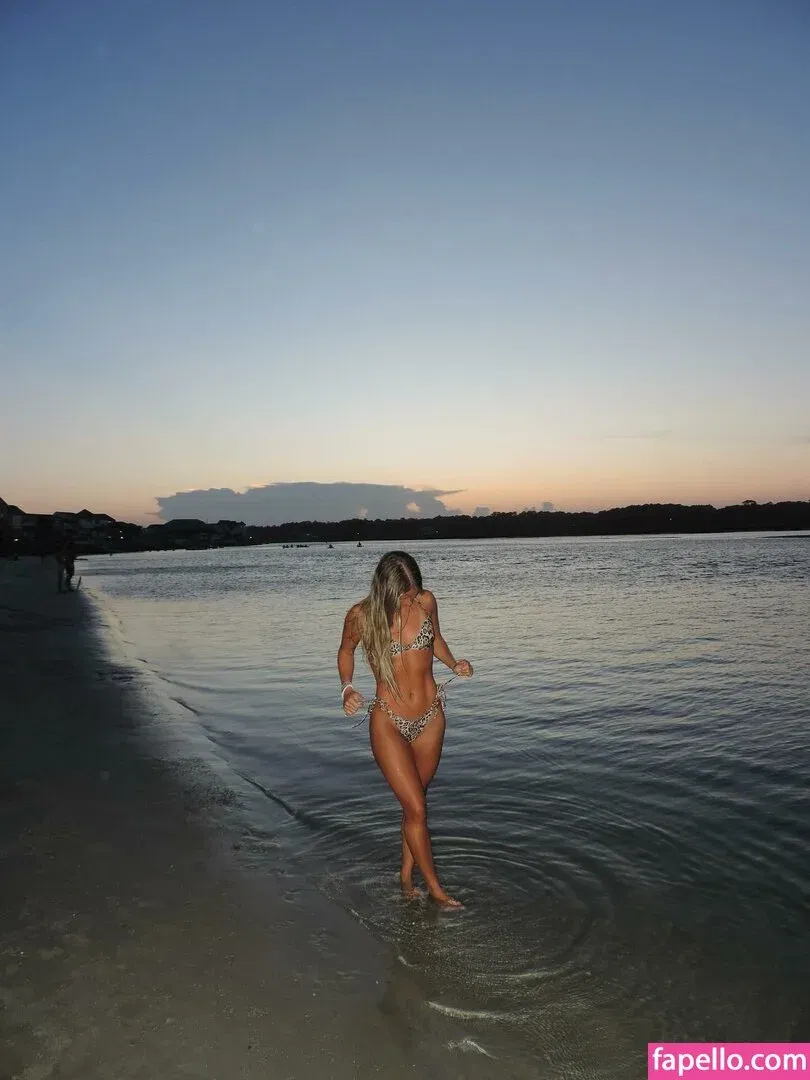 Emily Sentner Onlyfans Photo Gallery 