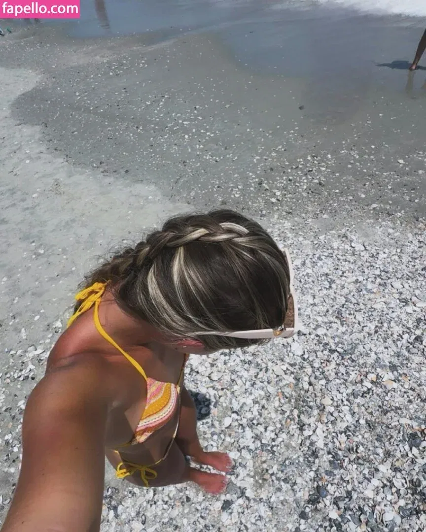 Emily Sentner Onlyfans Photo Gallery 