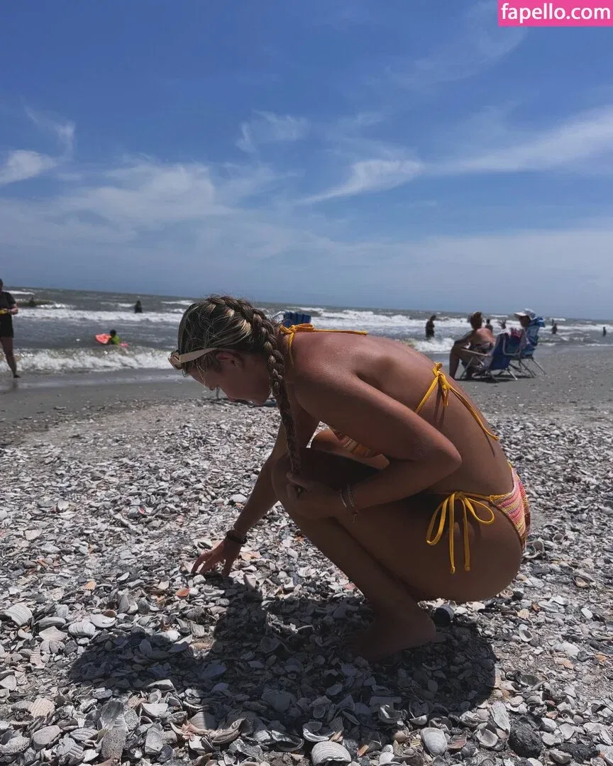 Emily Sentner Onlyfans Photo Gallery 