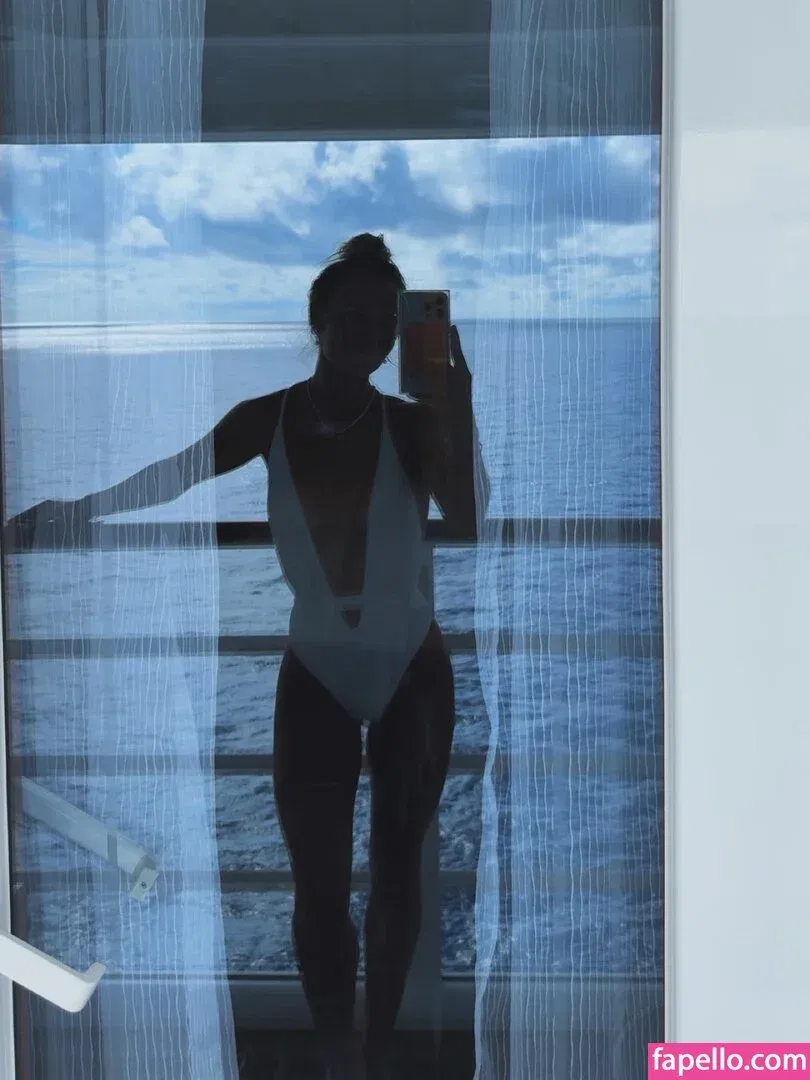 Emily Sentner Onlyfans Photo Gallery 