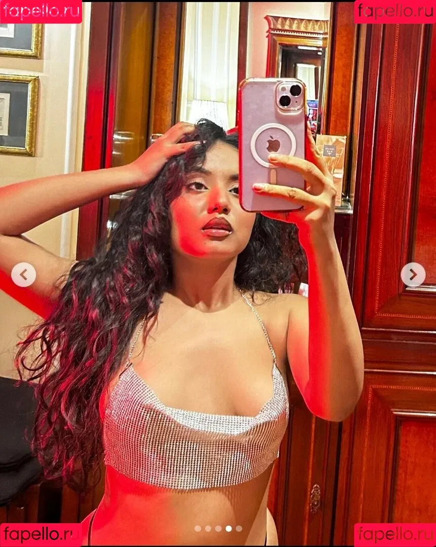Sneha Biswas Onlyfans Photo Gallery 