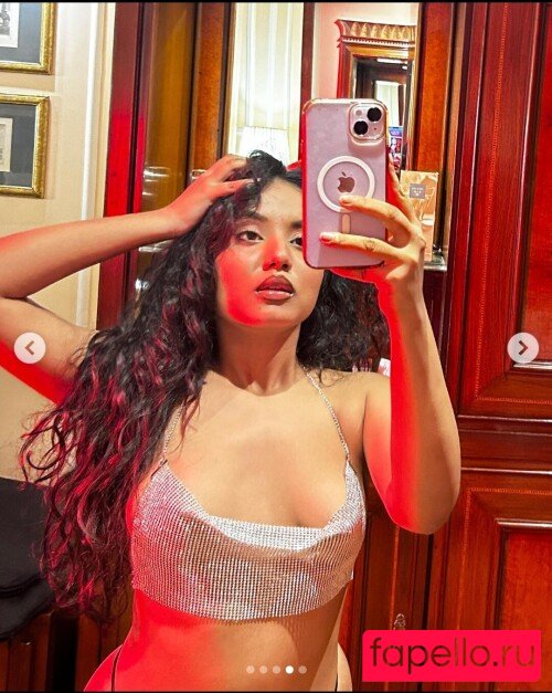 Sneha Biswas Nude Onlyfans Photo 8
