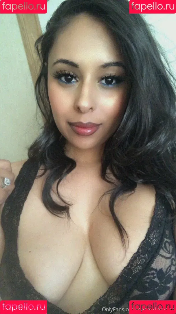 dana.petrova Onlyfans Photo Gallery 