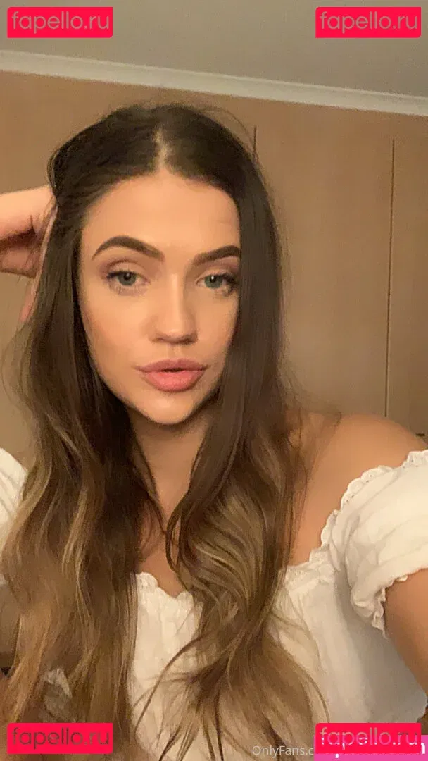 dana.petrova Onlyfans Photo Gallery 