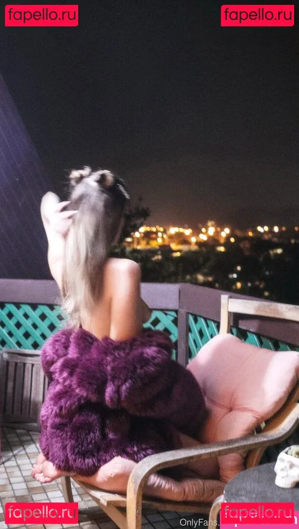 dana.petrova Onlyfans Photo Gallery 