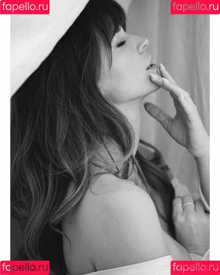 jennygrateful Onlyfans Photo Gallery 