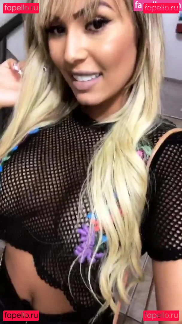 Isabella Pinheiro Onlyfans Photo Gallery 