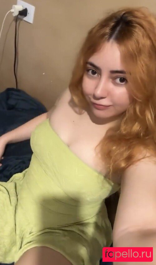 BabyCaroline Nude Onlyfans Photo 35