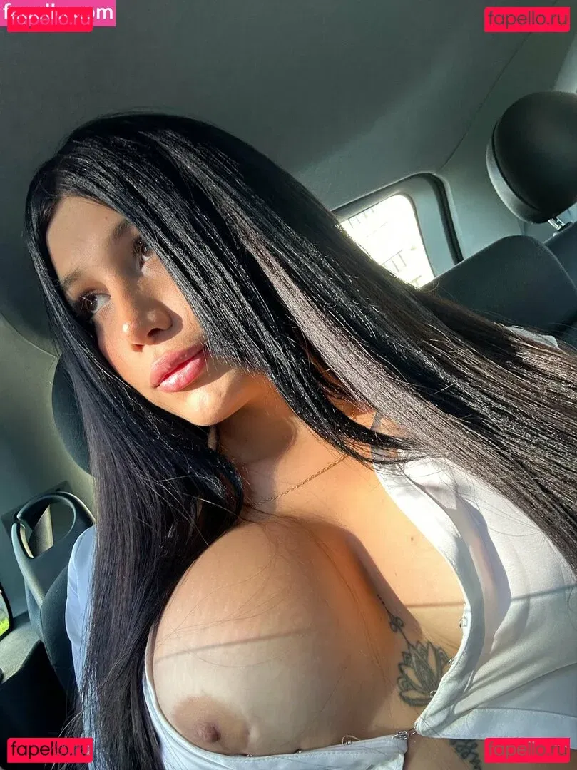 Nahiara Russo Onlyfans Photo Gallery 