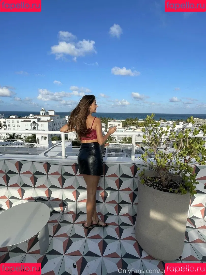 amandaruberto Onlyfans Photo Gallery 