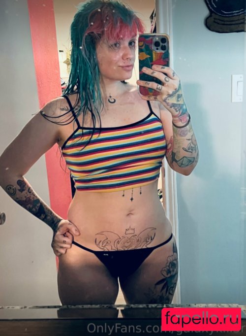 happilyeverawful Nude Onlyfans Photo 23
