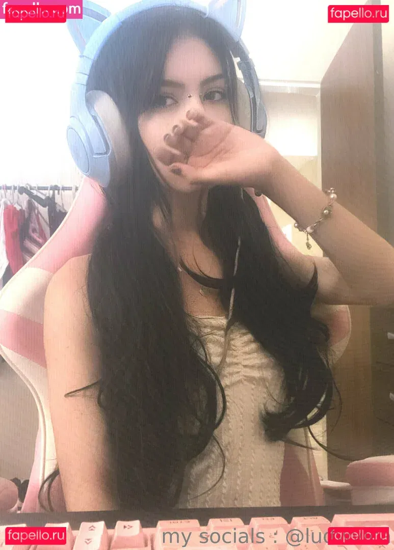 persoconn Onlyfans Photo Gallery 