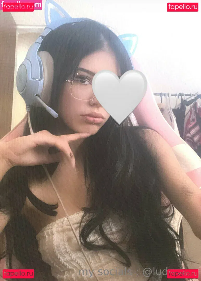 persoconn Onlyfans Photo Gallery 