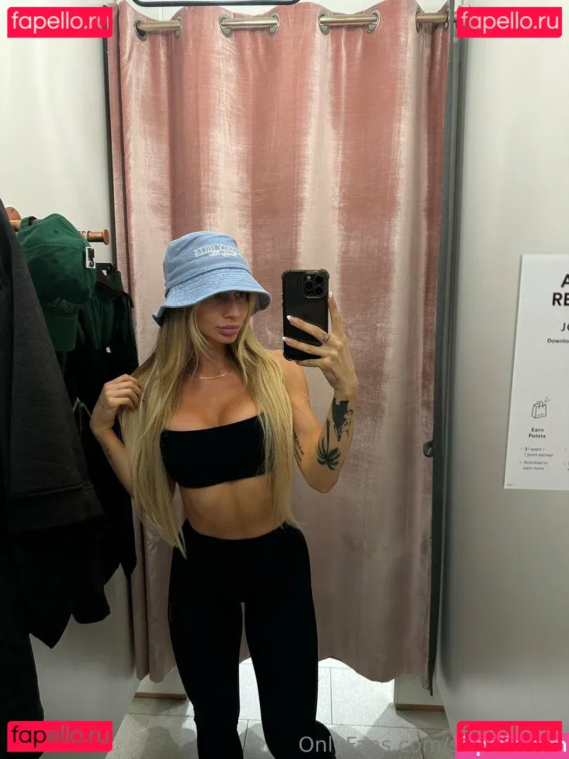 Zara_xo Onlyfans Photo Gallery 