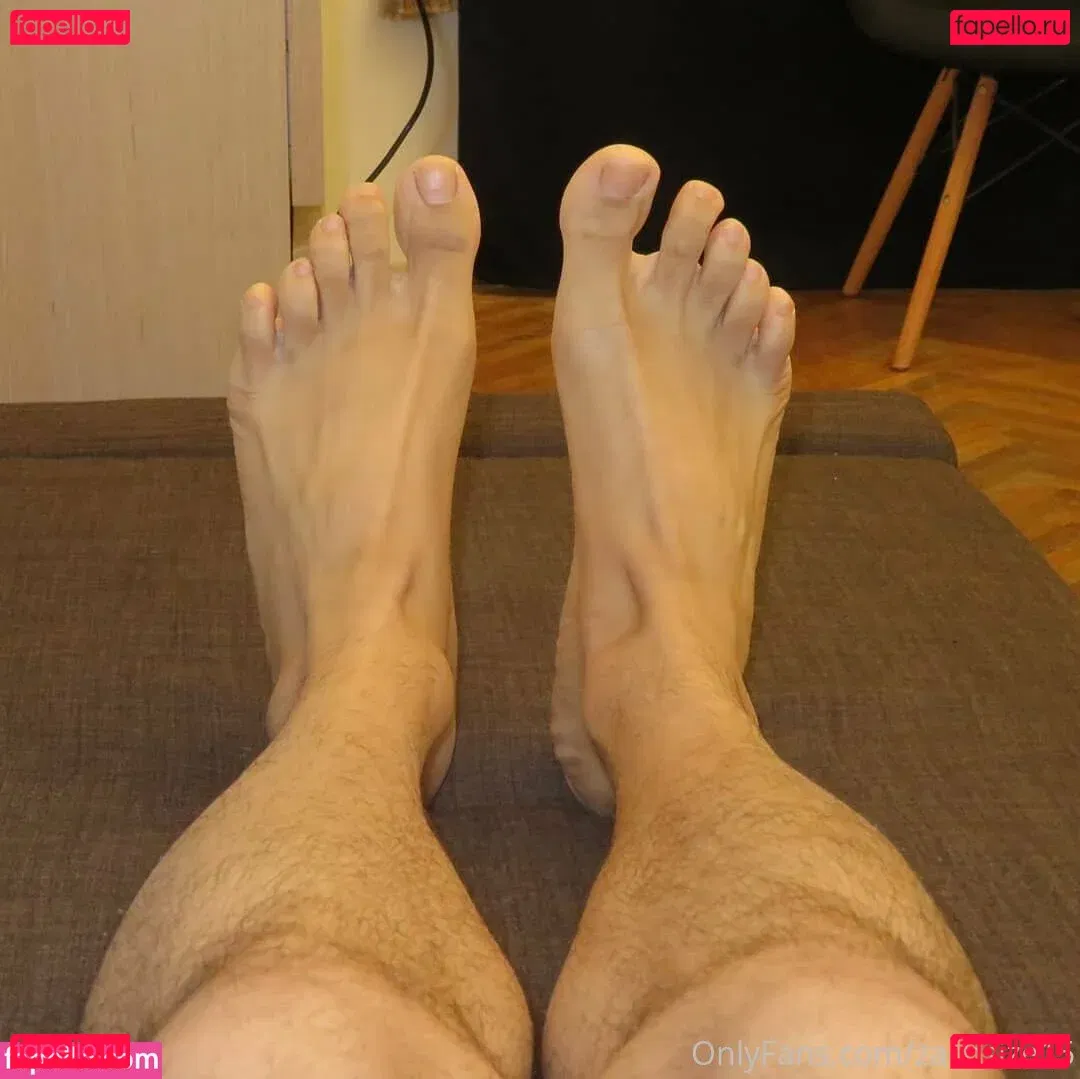 zachsize15 Onlyfans Photo Gallery 