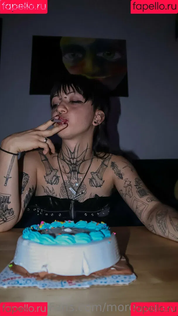 more00grey Onlyfans Photo Gallery 