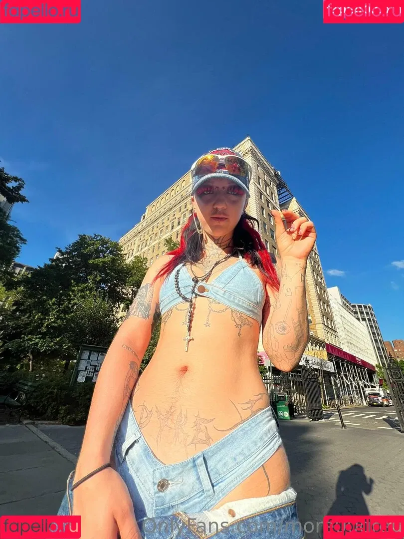 more00grey Onlyfans Photo Gallery 