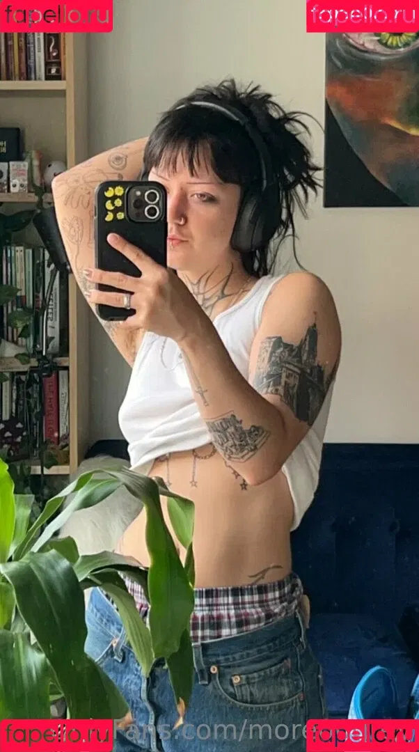 more00grey Onlyfans Photo Gallery 
