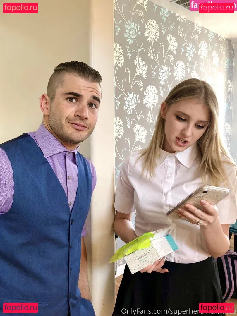 superheroinelimited Onlyfans Photo Gallery 