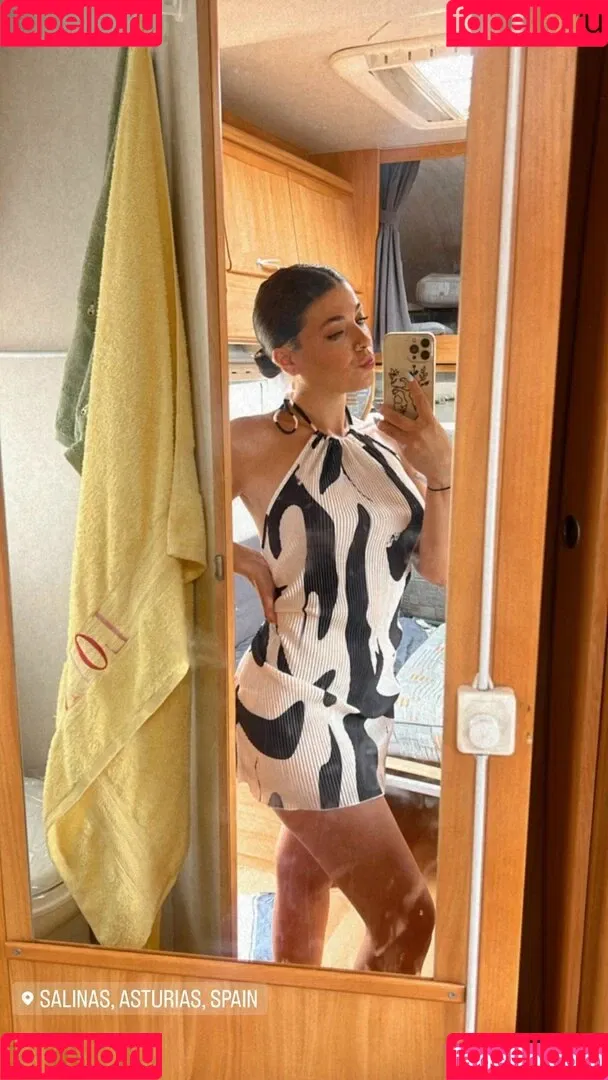 Marta De Lola Onlyfans Photo Gallery 