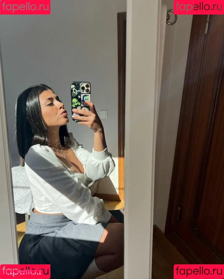 Marta De Lola Onlyfans Photo Gallery 