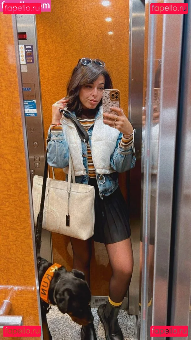 Marta De Lola Onlyfans Photo Gallery 