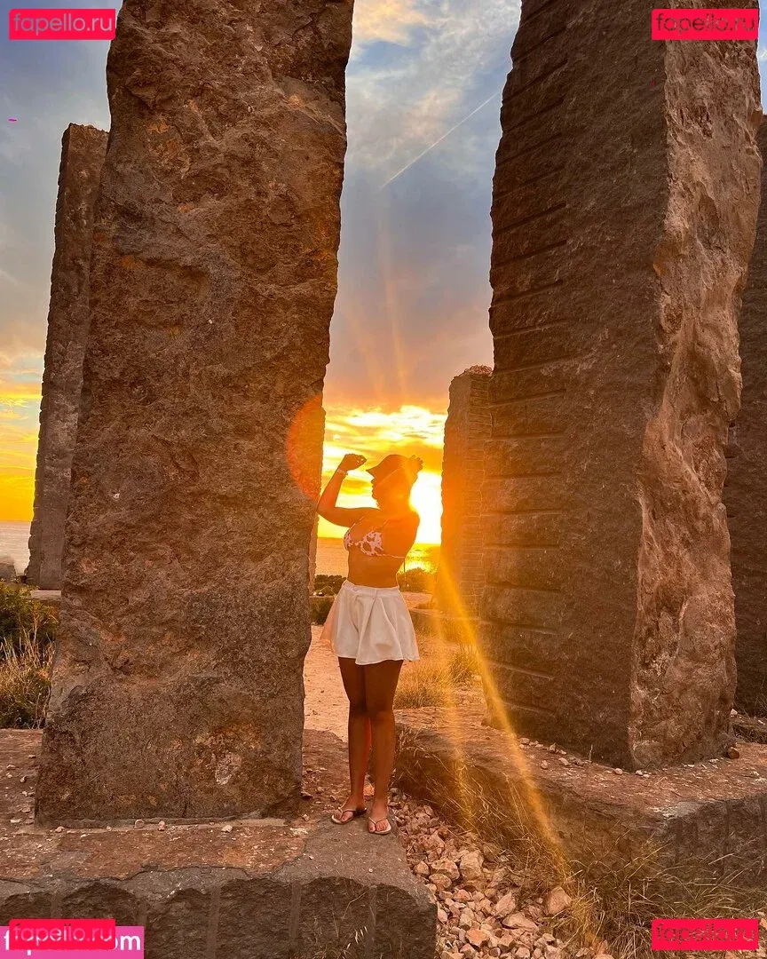 Marta De Lola Onlyfans Photo Gallery 