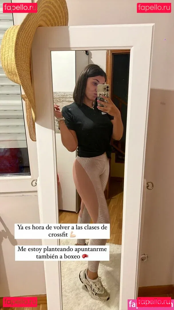 Marta De Lola Onlyfans Photo Gallery 