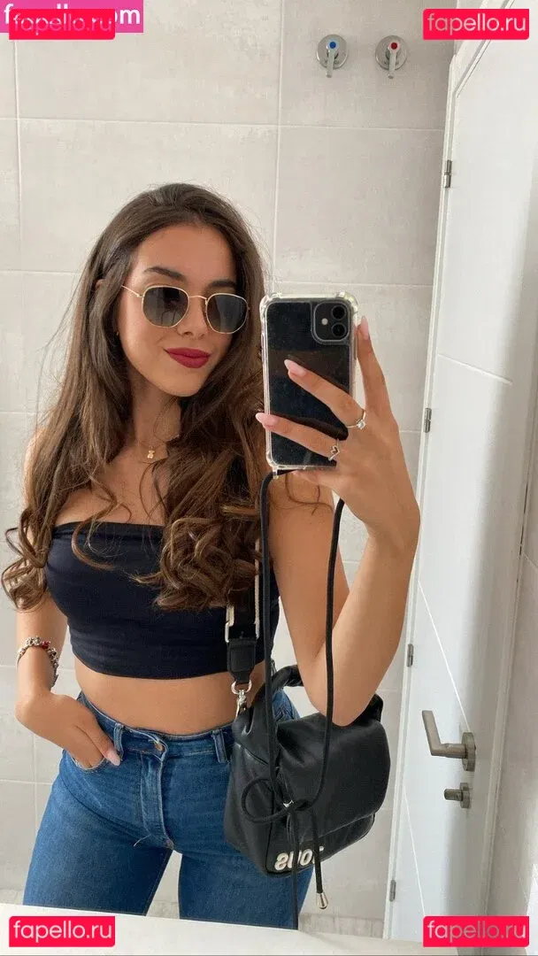 Marta De Lola Onlyfans Photo Gallery 