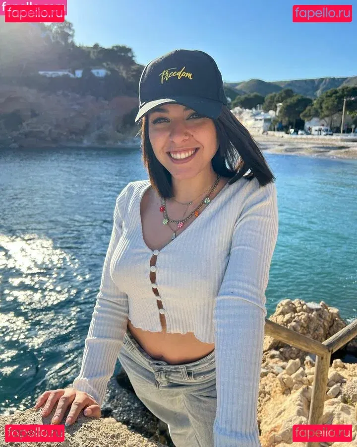 Marta De Lola Onlyfans Photo Gallery 