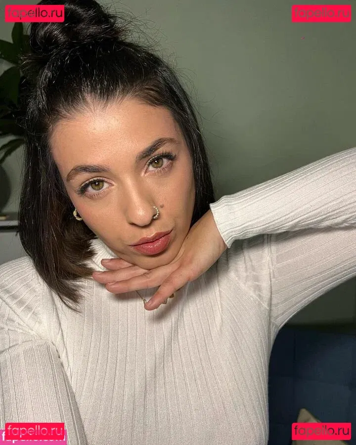 Marta De Lola Onlyfans Photo Gallery 