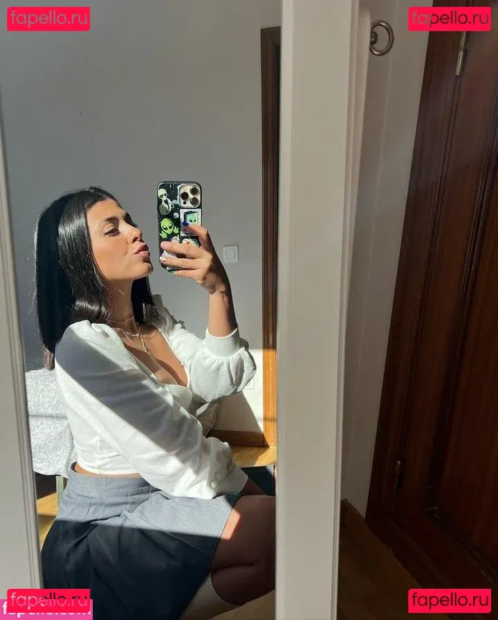 Marta De Lola Onlyfans Photo Gallery 