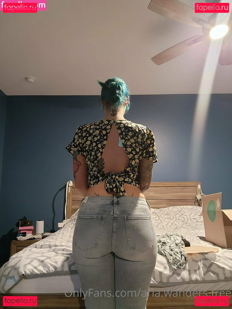 aria.wanders.free Onlyfans Photo Gallery 