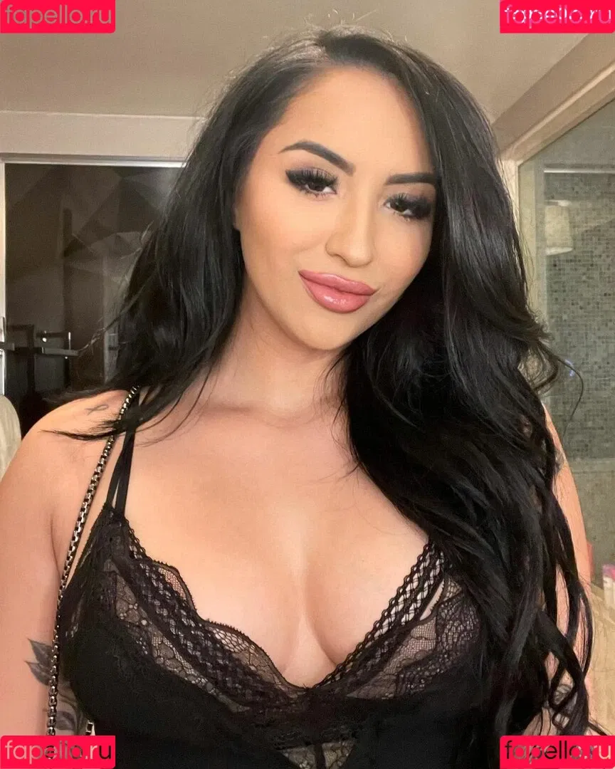 yourfutureexwifey Onlyfans Photo Gallery 