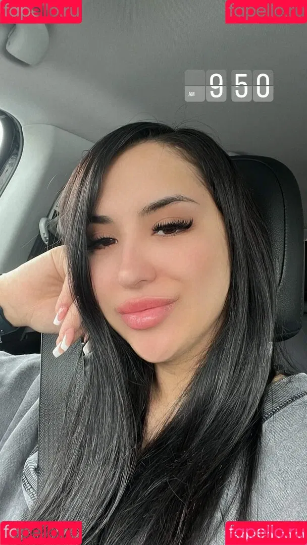 yourfutureexwifey Onlyfans Photo Gallery 