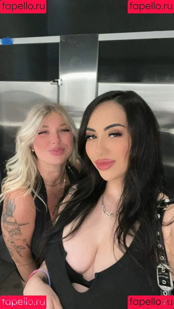 yourfutureexwifey Onlyfans Photo Gallery 