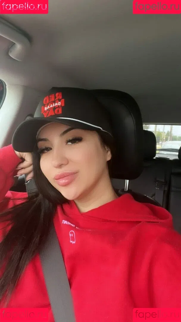 yourfutureexwifey Onlyfans Photo Gallery 
