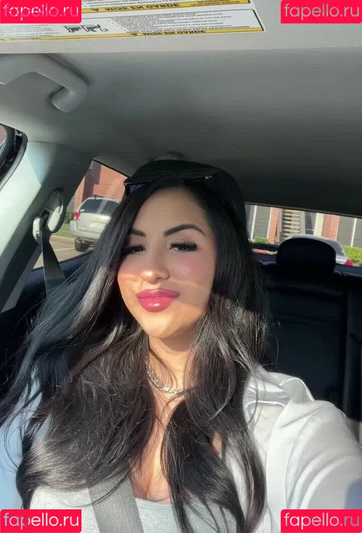 yourfutureexwifey Onlyfans Photo Gallery 