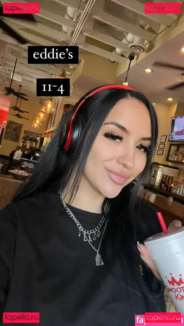 yourfutureexwifey Onlyfans Photo Gallery 